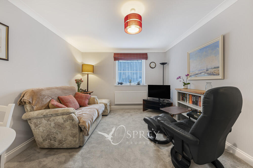 Living/Dining Roo...