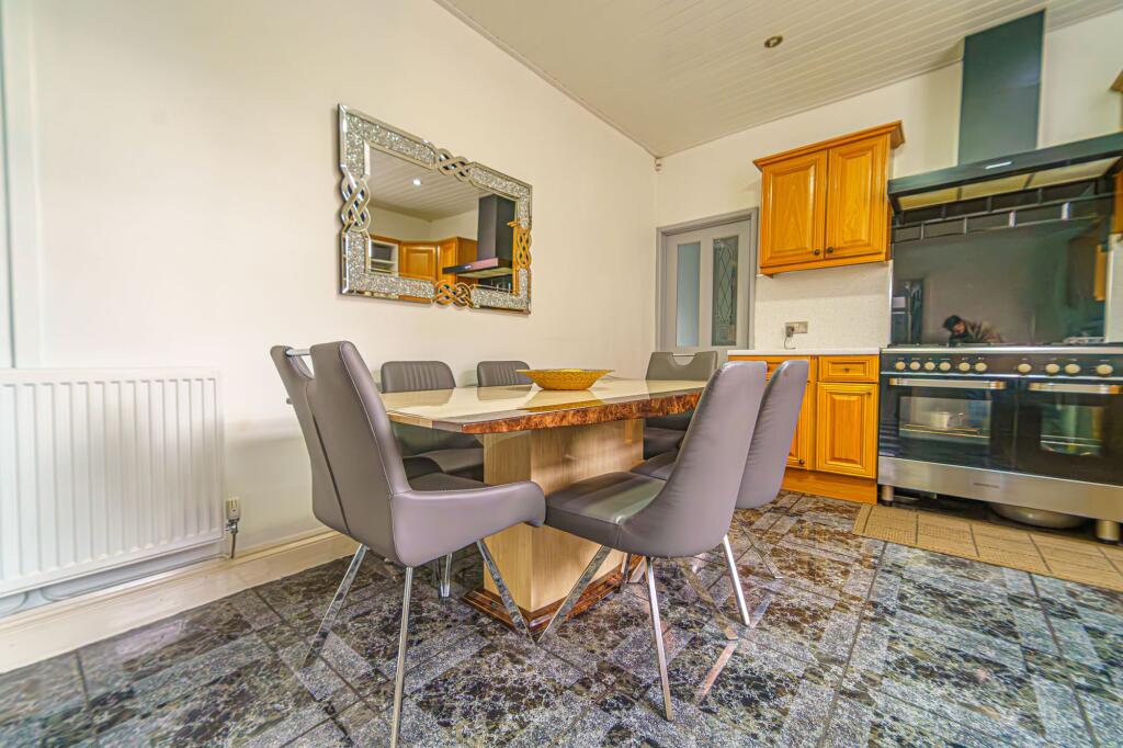 Kitchen/Dinning Room