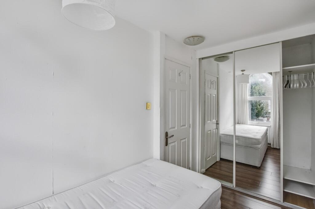 35B Grove Hill Road, Camberwell, London, SE5 8DF
