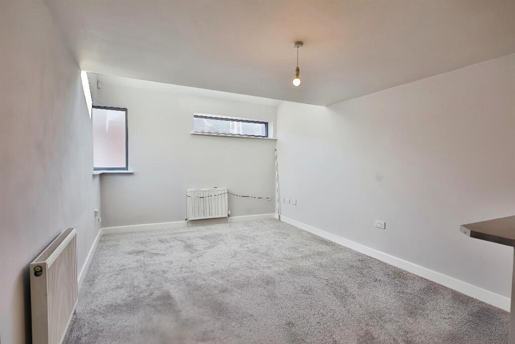 52cef7fb-212 20b 201 20NEW.jpeg