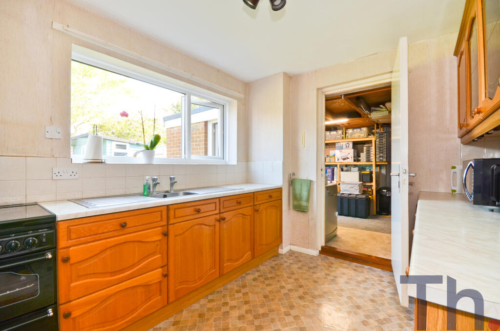 Kitchen.JPG