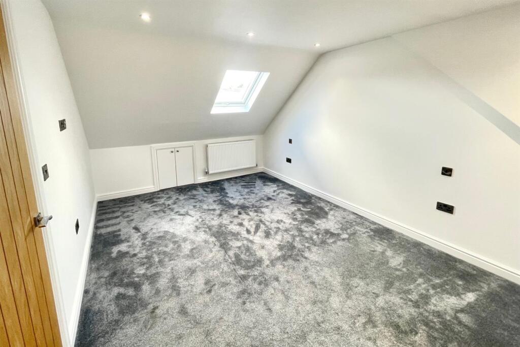 Bedroom4.jpg