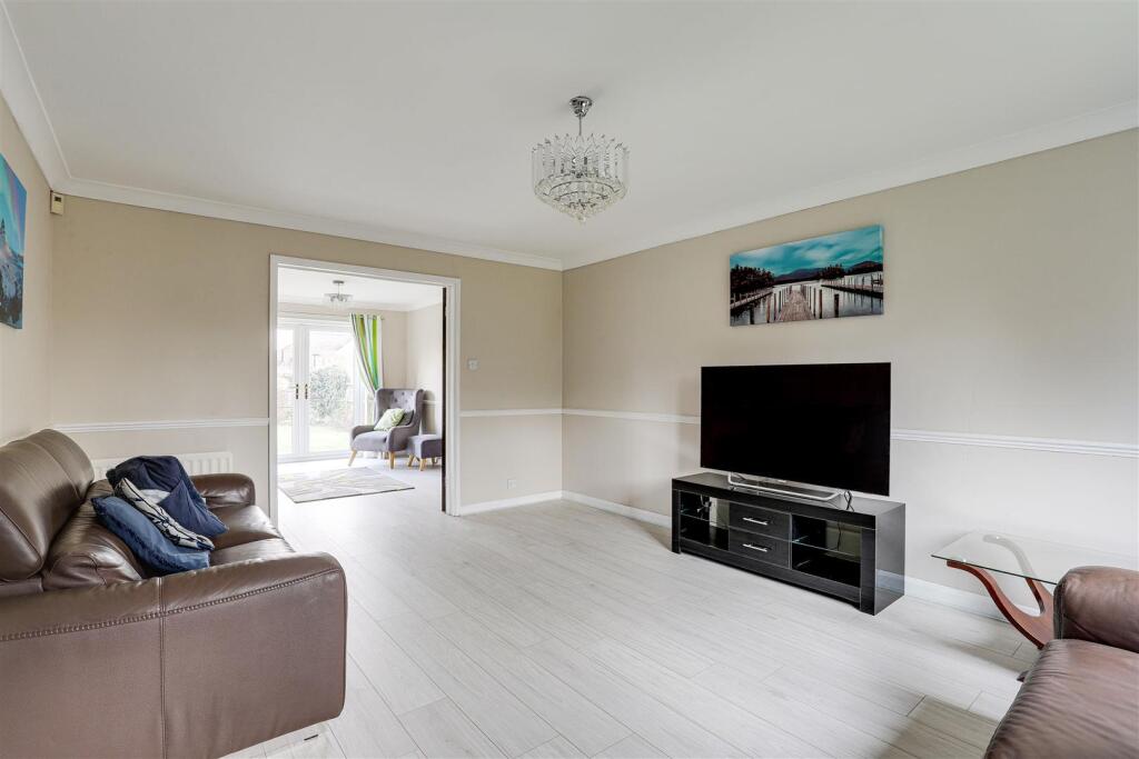 vVjRZJDHn0KGjS2fwYqVGQ (1).jpg