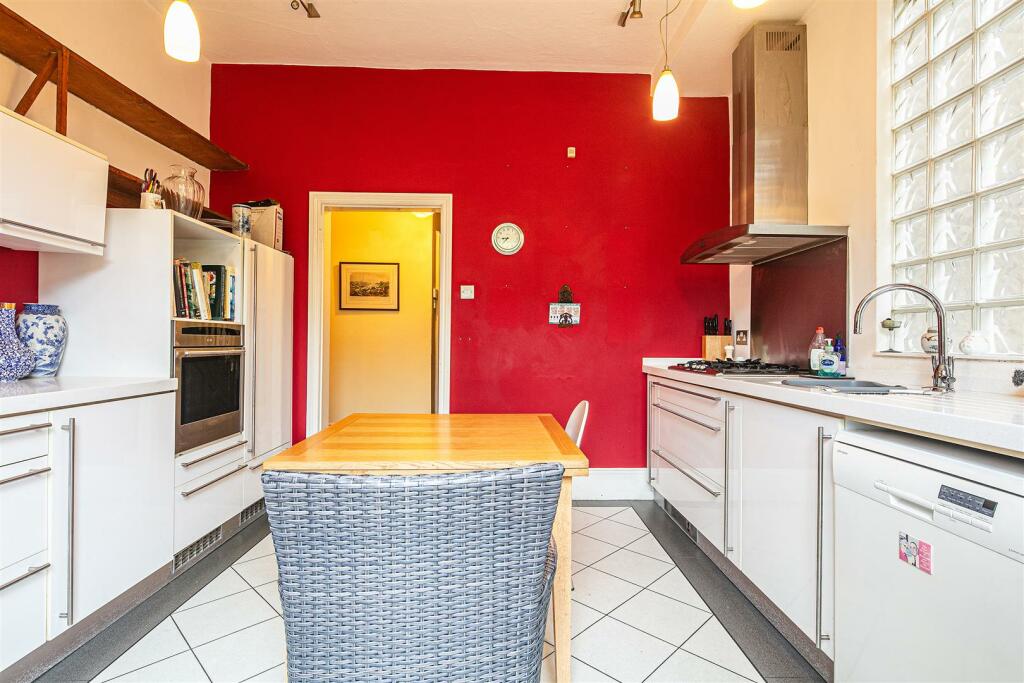 Breakfast kitchen