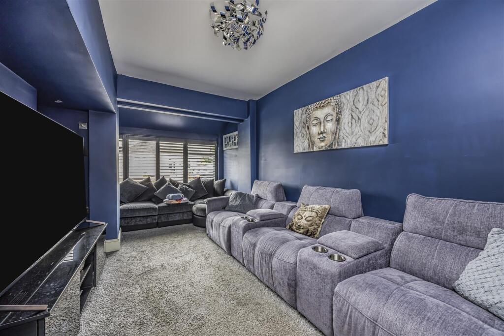 30 Uplands Road, Drayton-PorticoMarketing-SoldBy-1