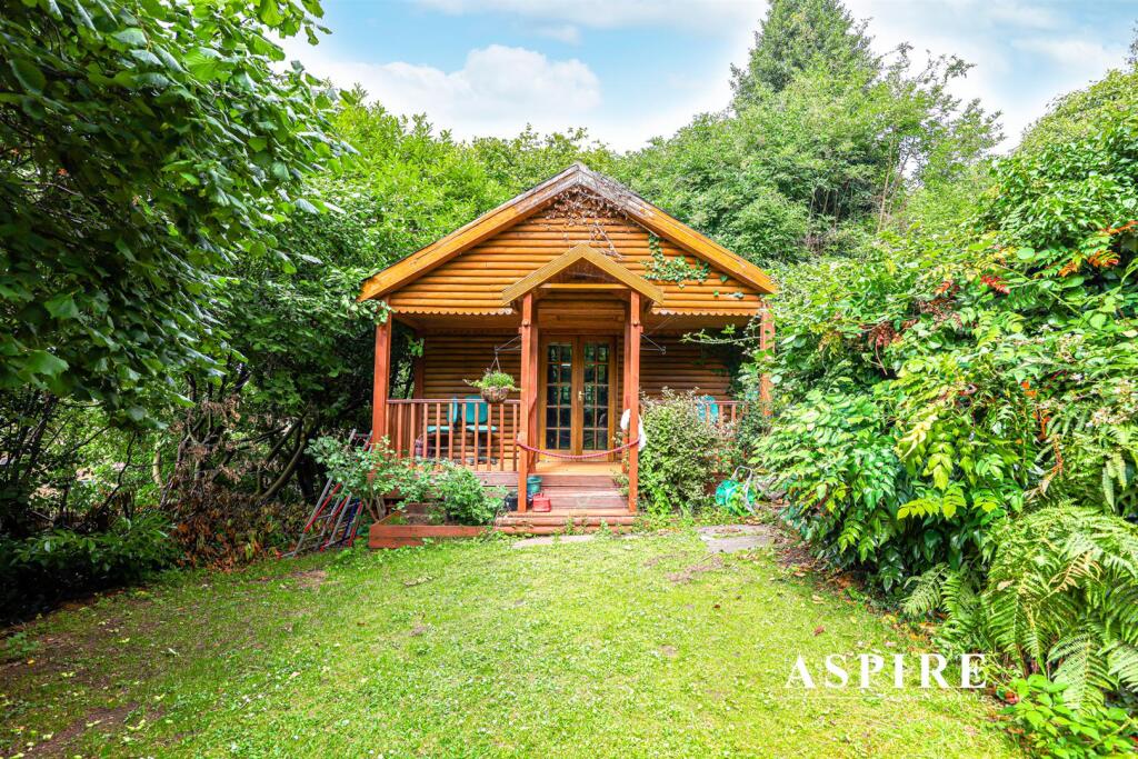 Aspire Estate Agents8.jpg