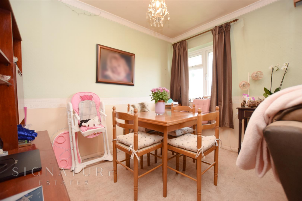 Dining Space.png