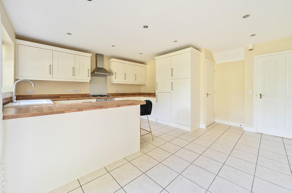 Kitchen/Breakfast