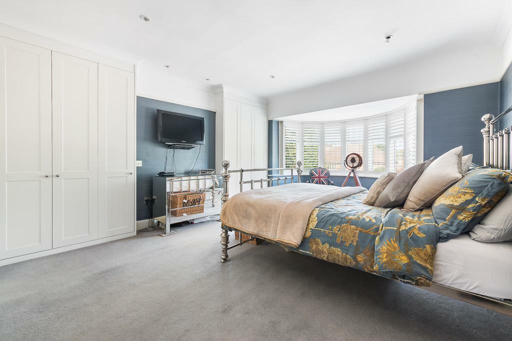 89 Shelvers Way -10.jpg