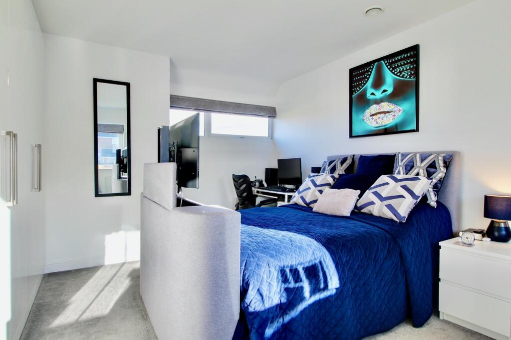 Bedroom 2 - Double Bedroom with Ensuite