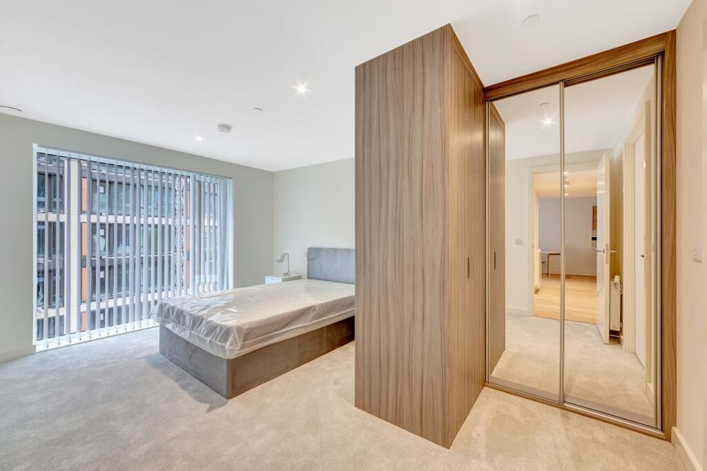 Bedroom 2 - Flat 902