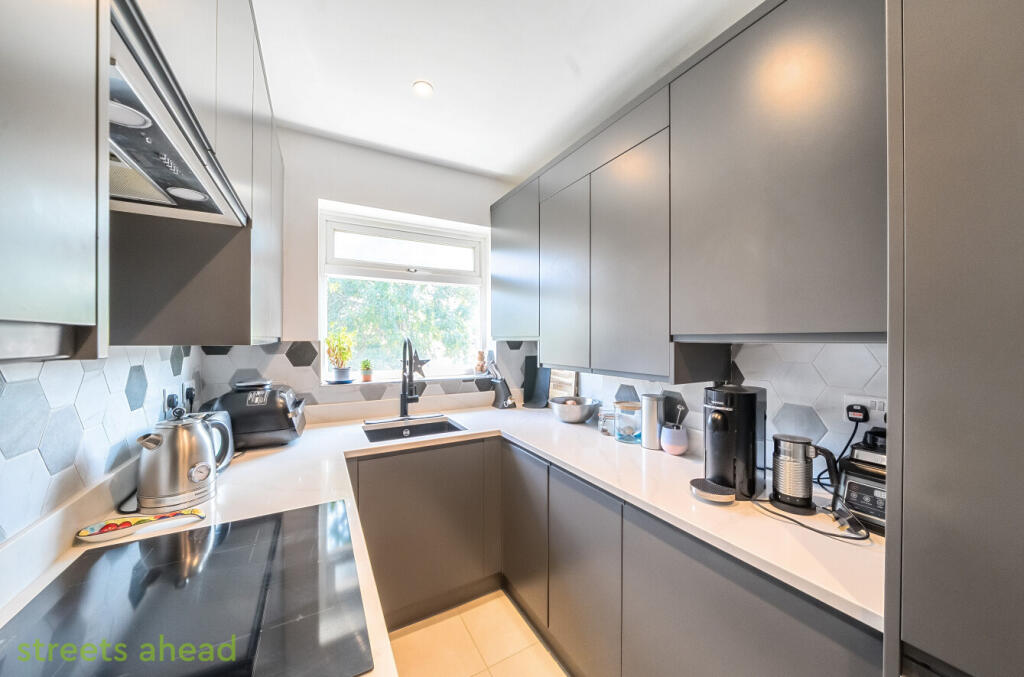 953f9b1d-1603-498...