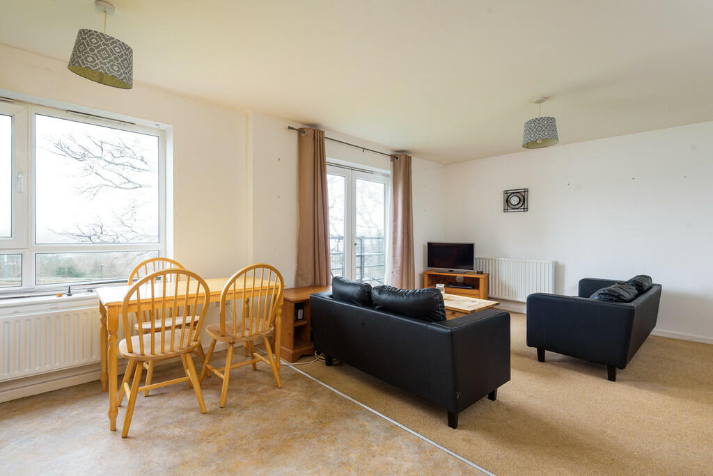 Kitchen/Lounge 