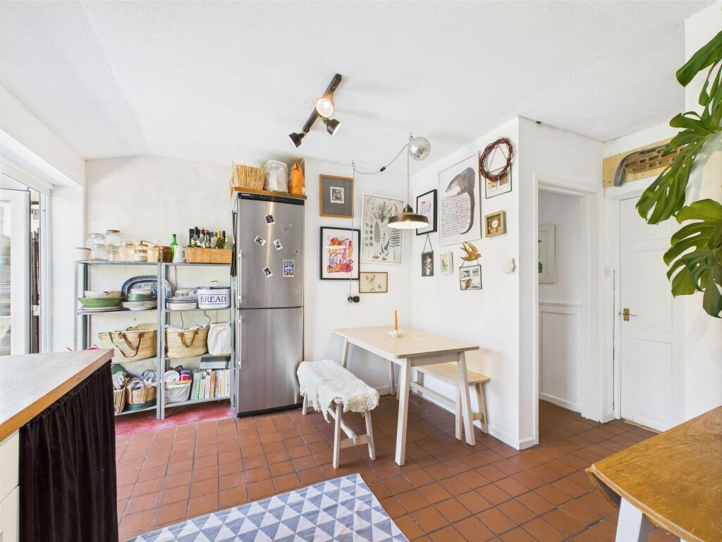 Kitchen/Breakfast Room