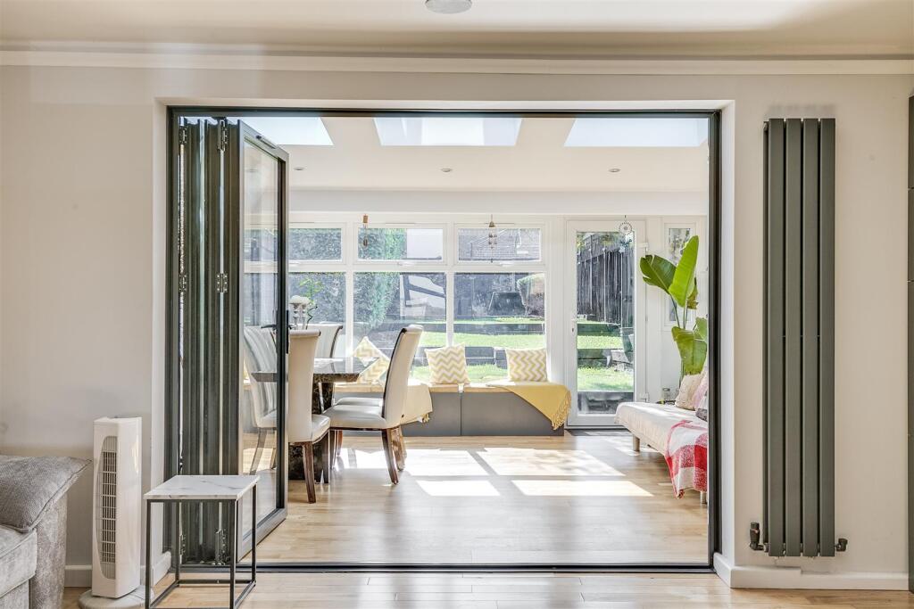 Halsey Drive 120-26.jpg