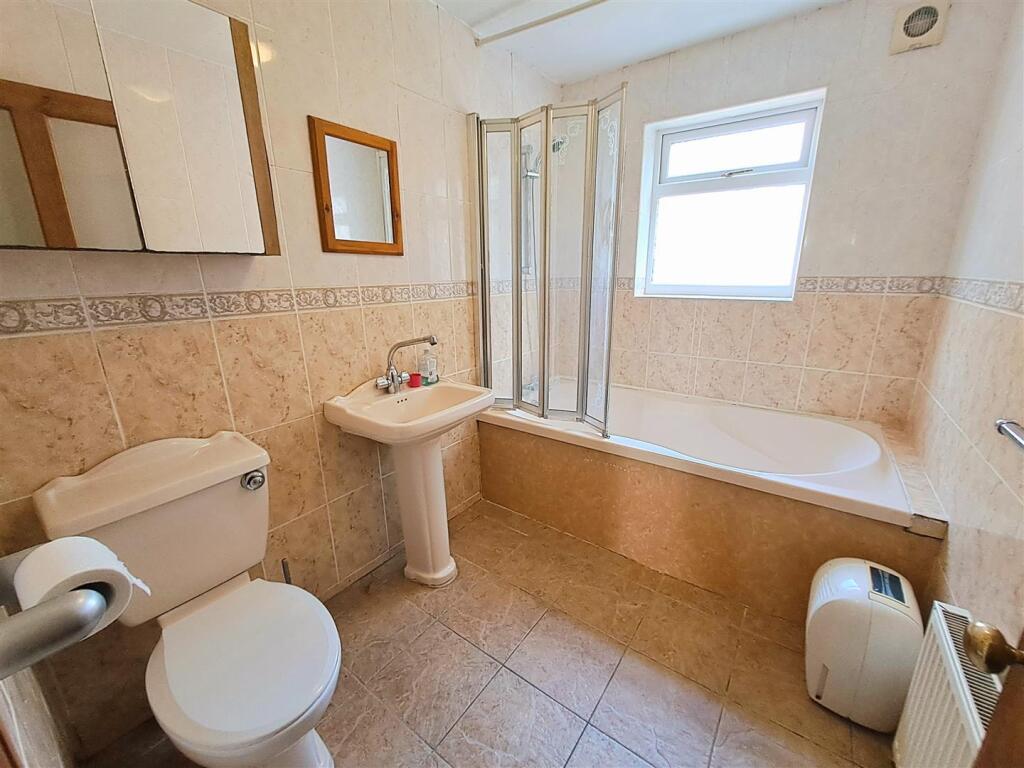 Ground Floor Bathroom