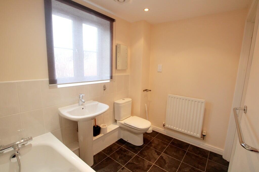 Main bathroom