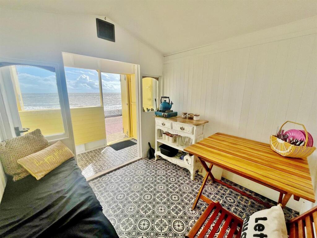 Beach Hut