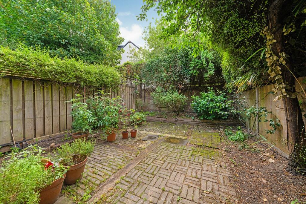 Garden.JPG
