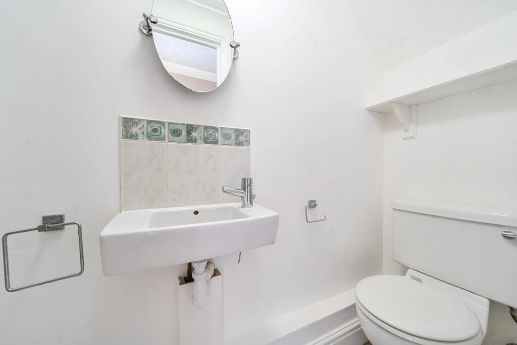 1296600-12-682b11...