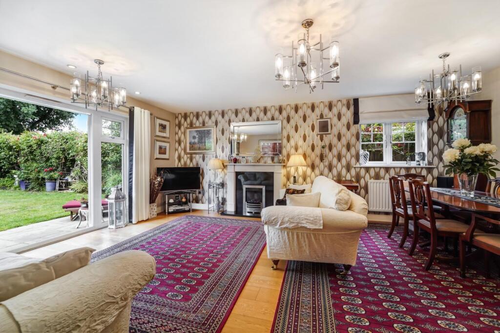 MAGNOLIA DRIVE (6).jpg