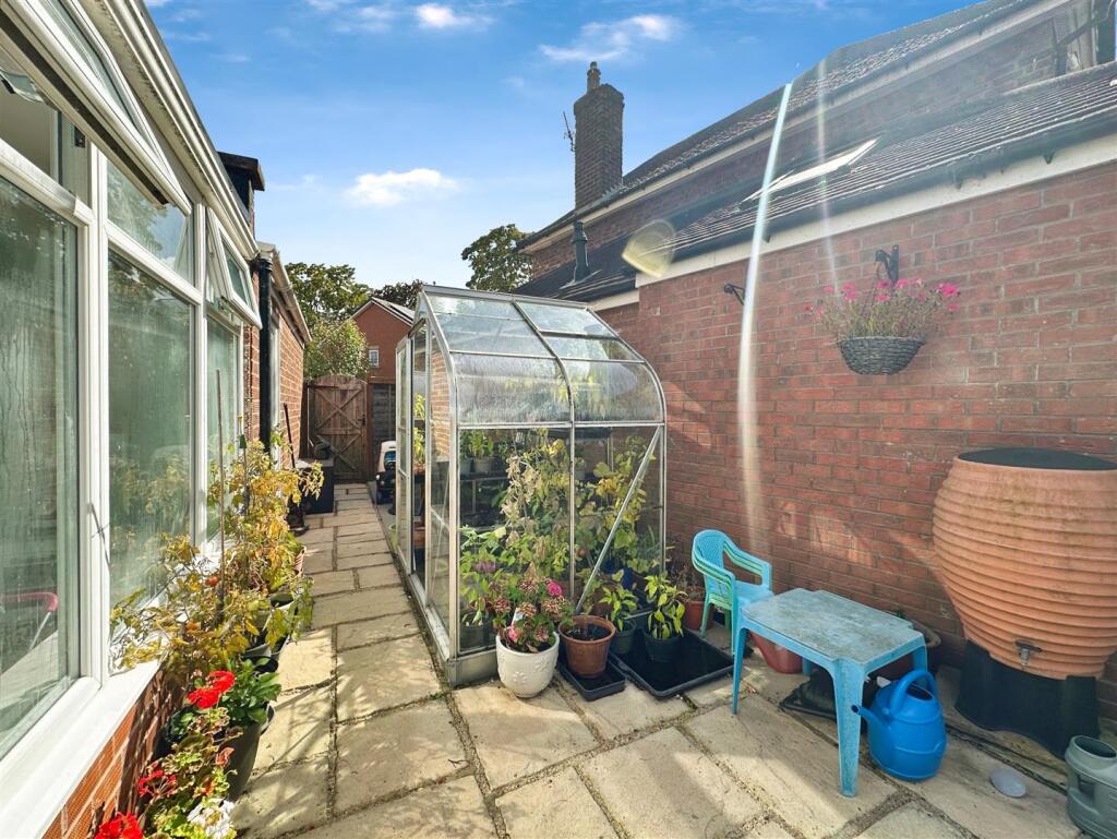 564d8cc0--4A45-A3A3-91BBF5698F54-25515-0000096E0B5