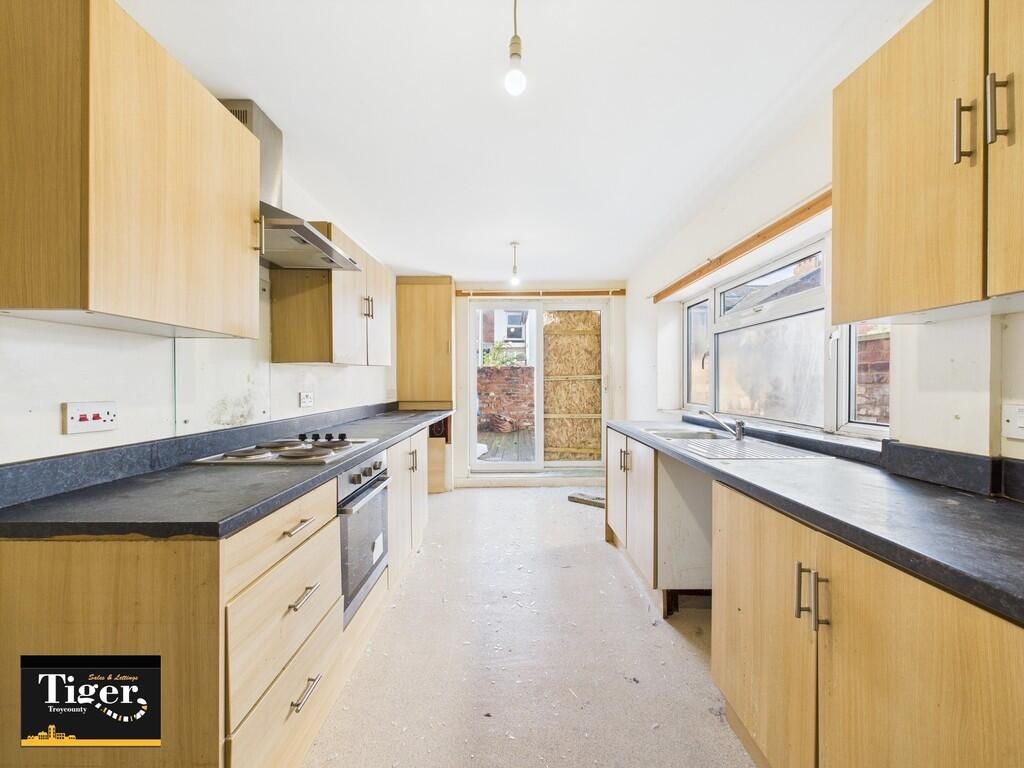 CAM03440G0-PR0295...