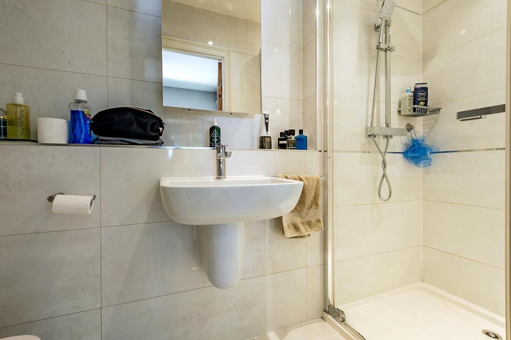 En suite 2