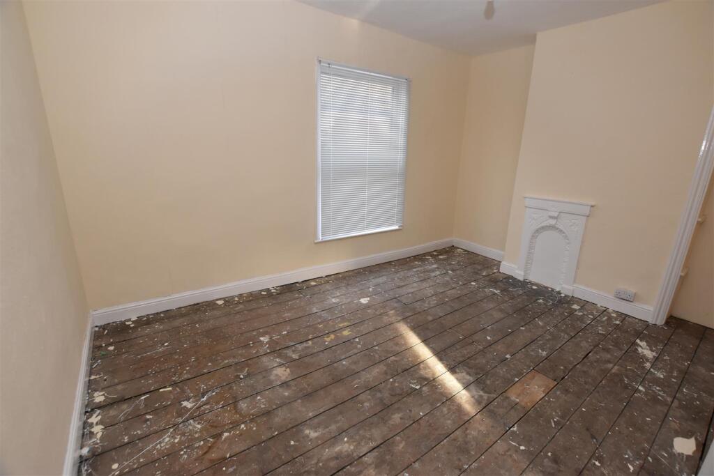 Bedroom One.JPG