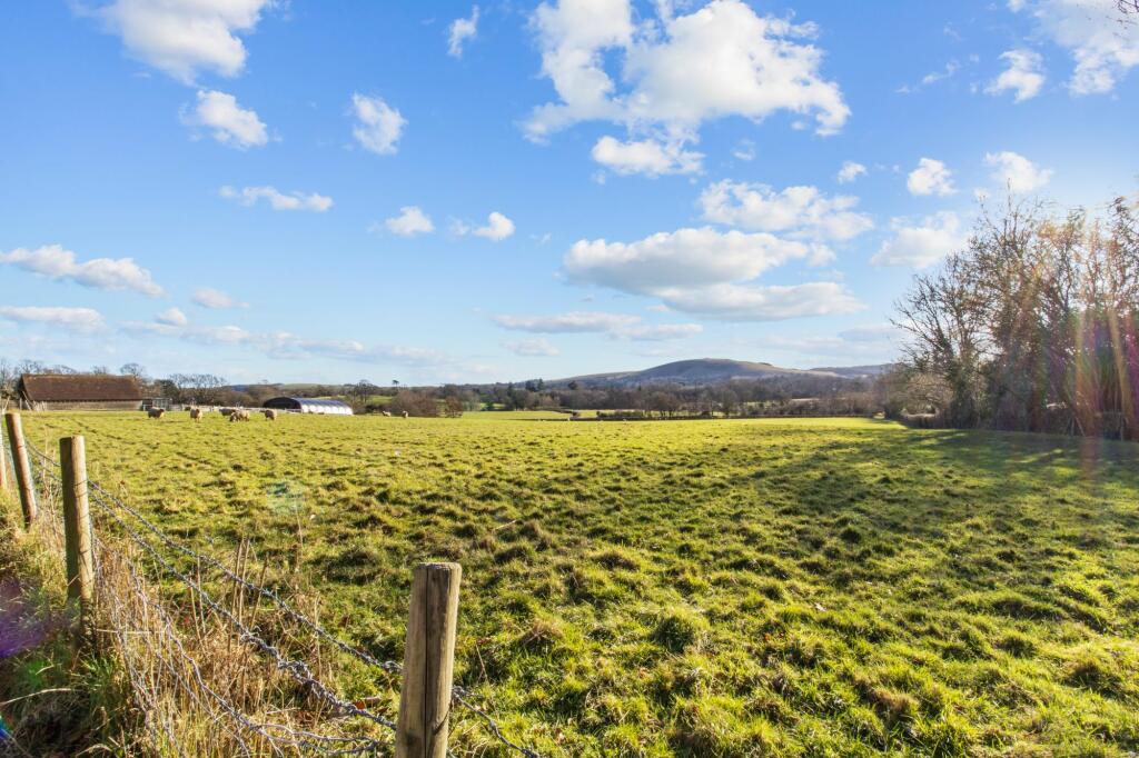 Acccess to South Downs walks
