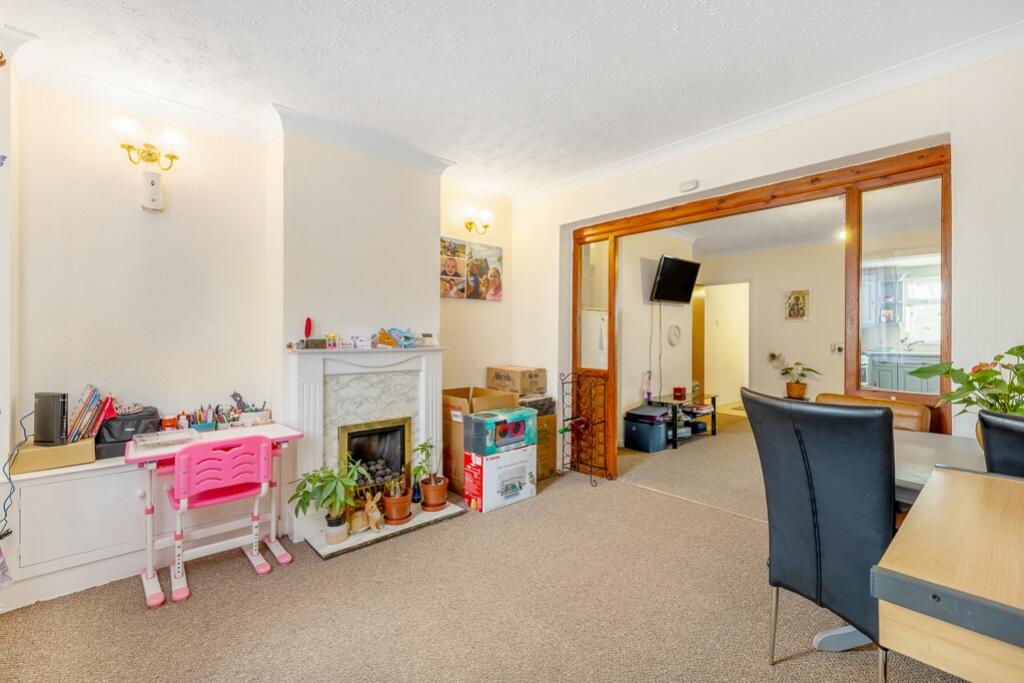 172 Queens Road (Spalding)-9