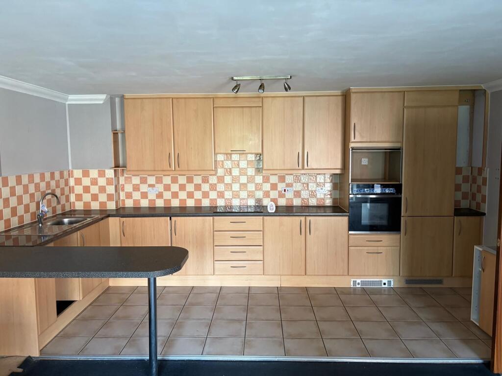 Kitchen T202509221010.jpg