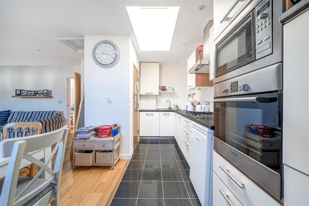 Leander Court, Graystone Road, Tankerton