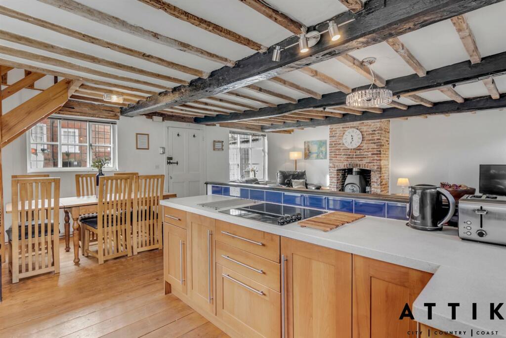 152 Chediston Street, Halesworth IP19 8BD (26).jpg