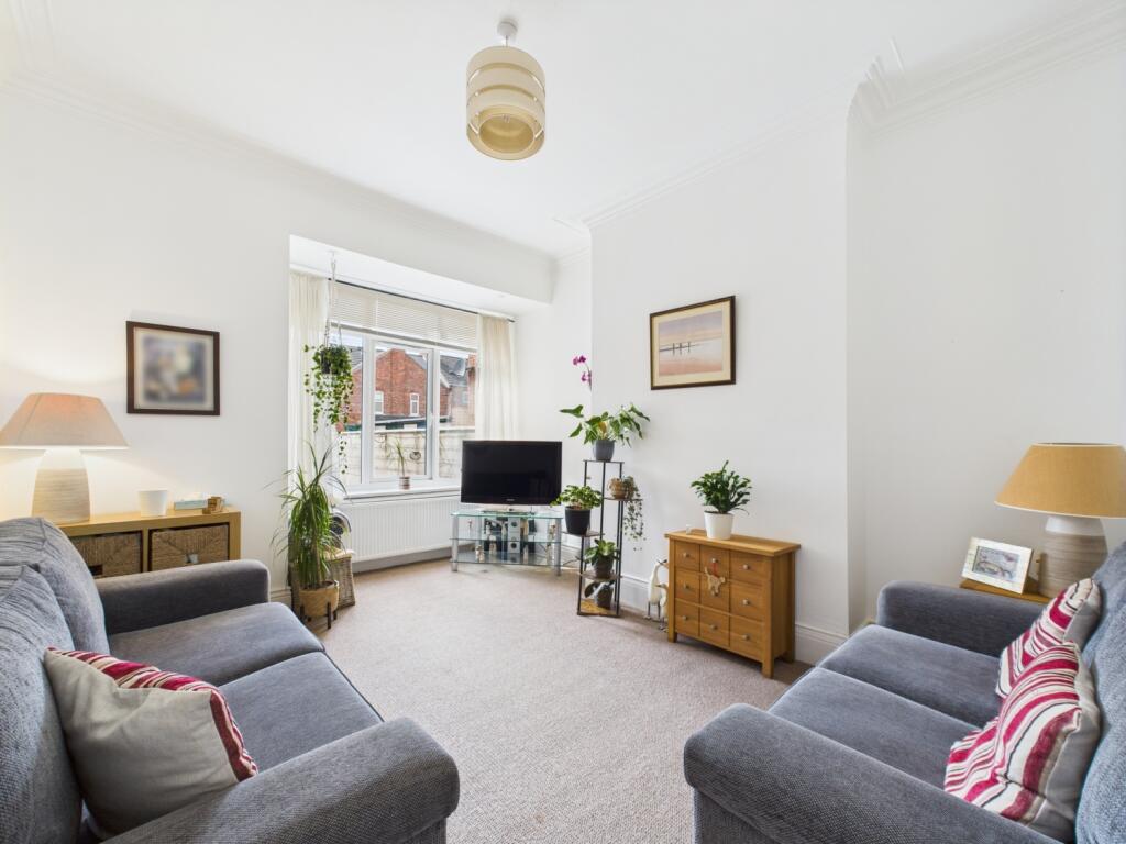 CAM02195G0-PR0083-STILL022