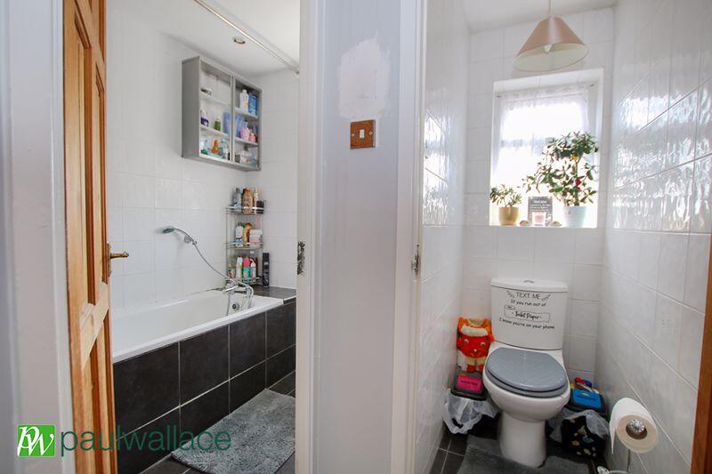 Bathroom / W/C