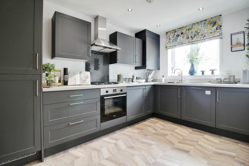 show home kitchen