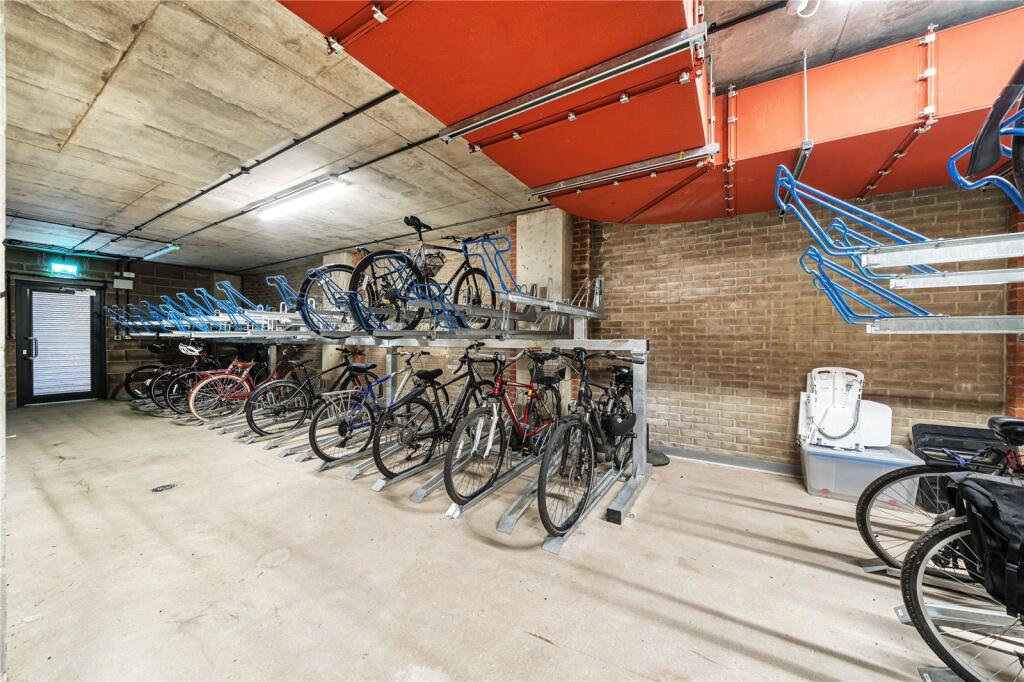 Cycle Store