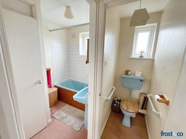 Separate Wc