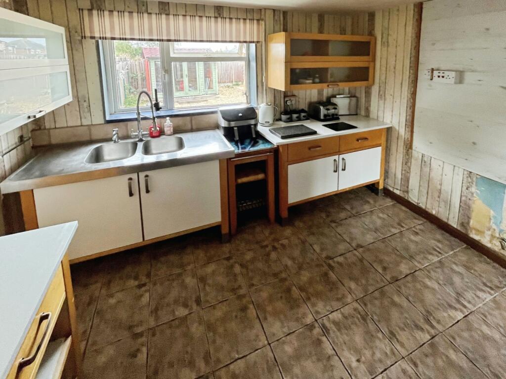 pbox-kitchen-326536.jpg
