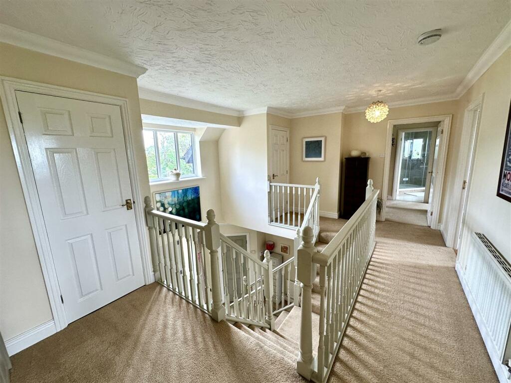 FIRST FLOOR STAIRS AND LANDING