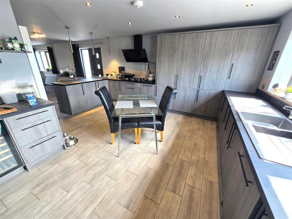 Annexe Lounge/Diner/Ktchen