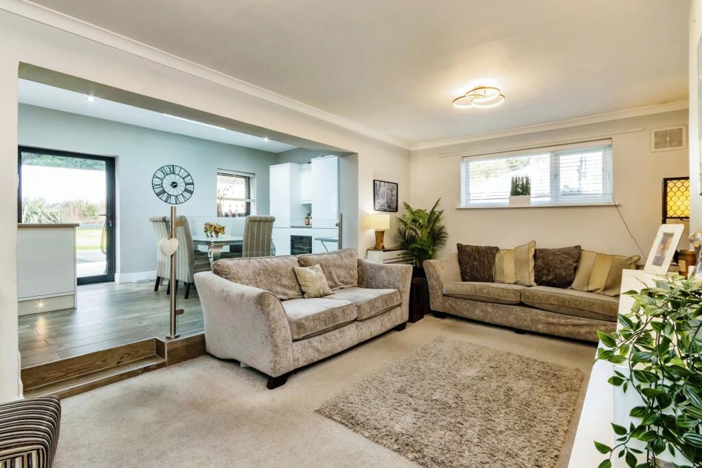 Maidstone Drive, Wollaton, Nottingham, NG8