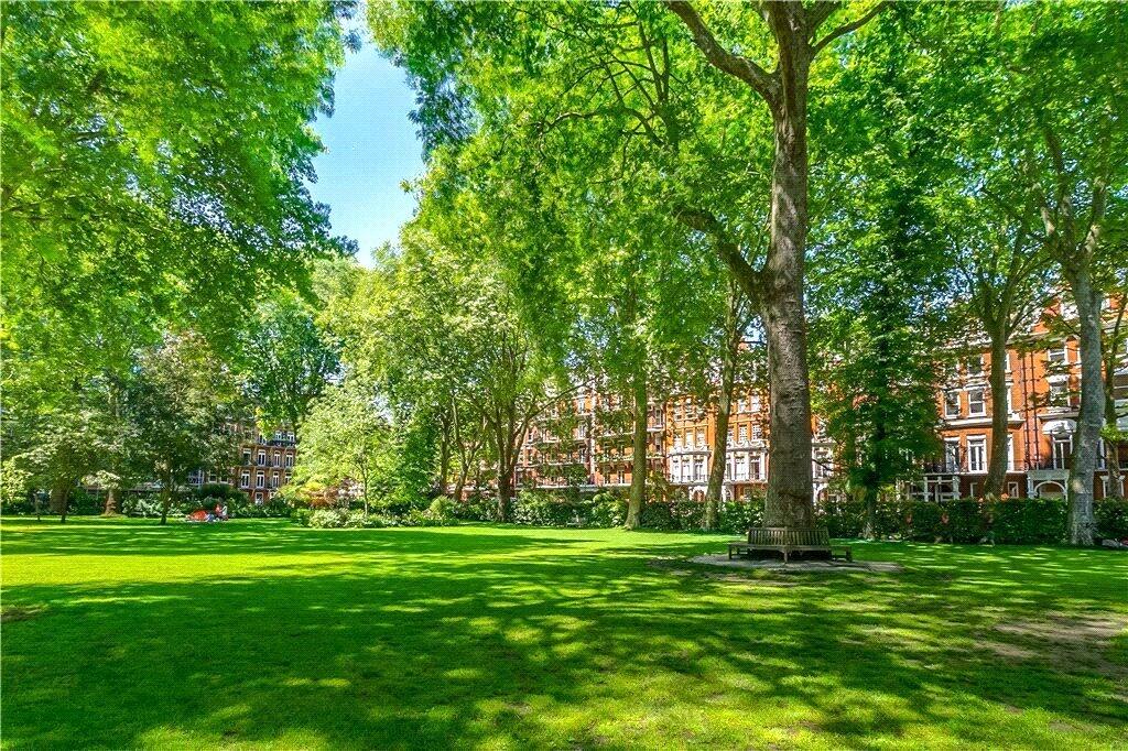 Bramham Gardens