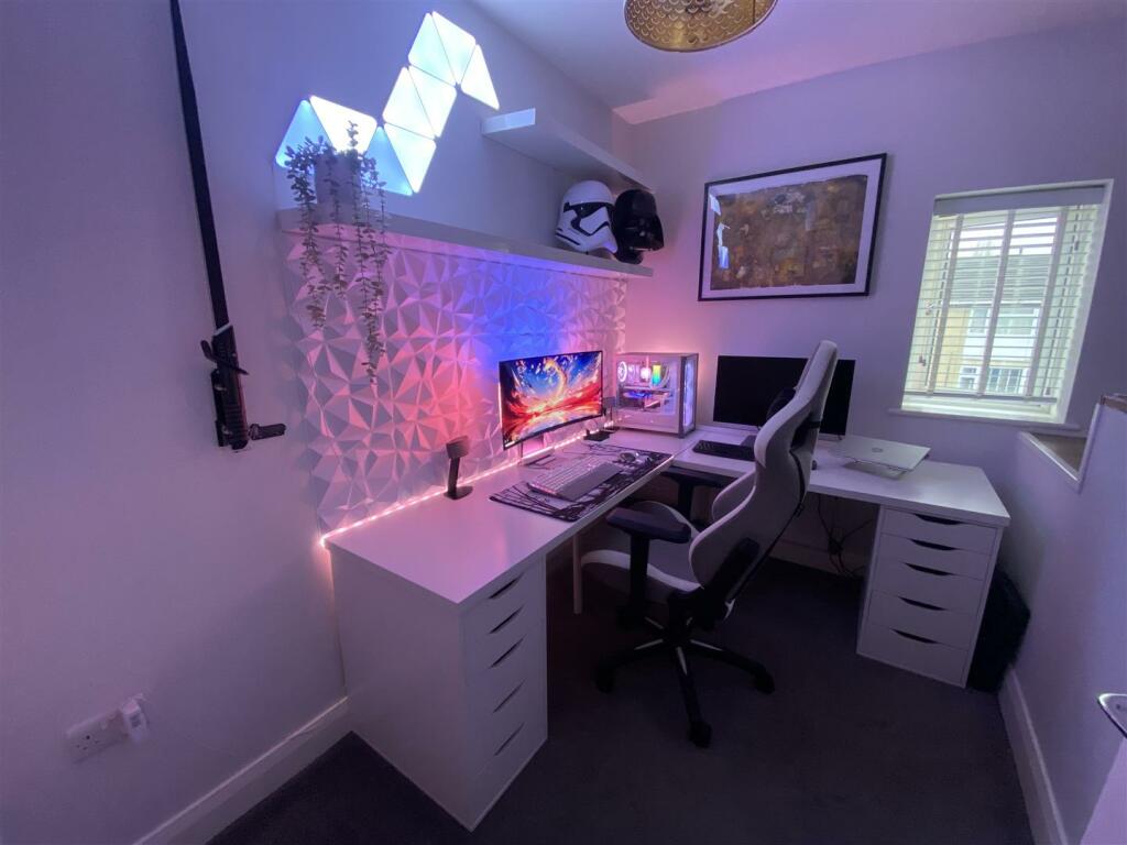 Bramleys Estate Agents - Johnson Street - Mirfield