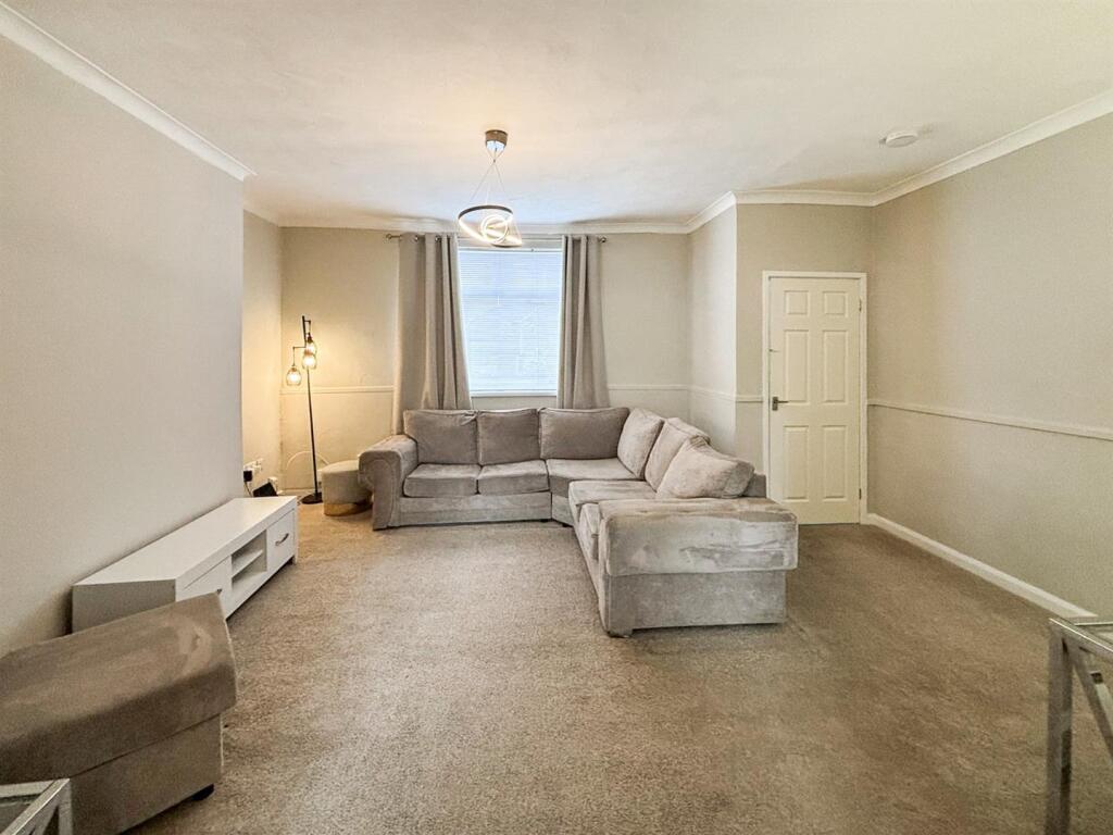 WhatsApp Image 2025-03-25 at 12.31.08_28d69df6.jpg