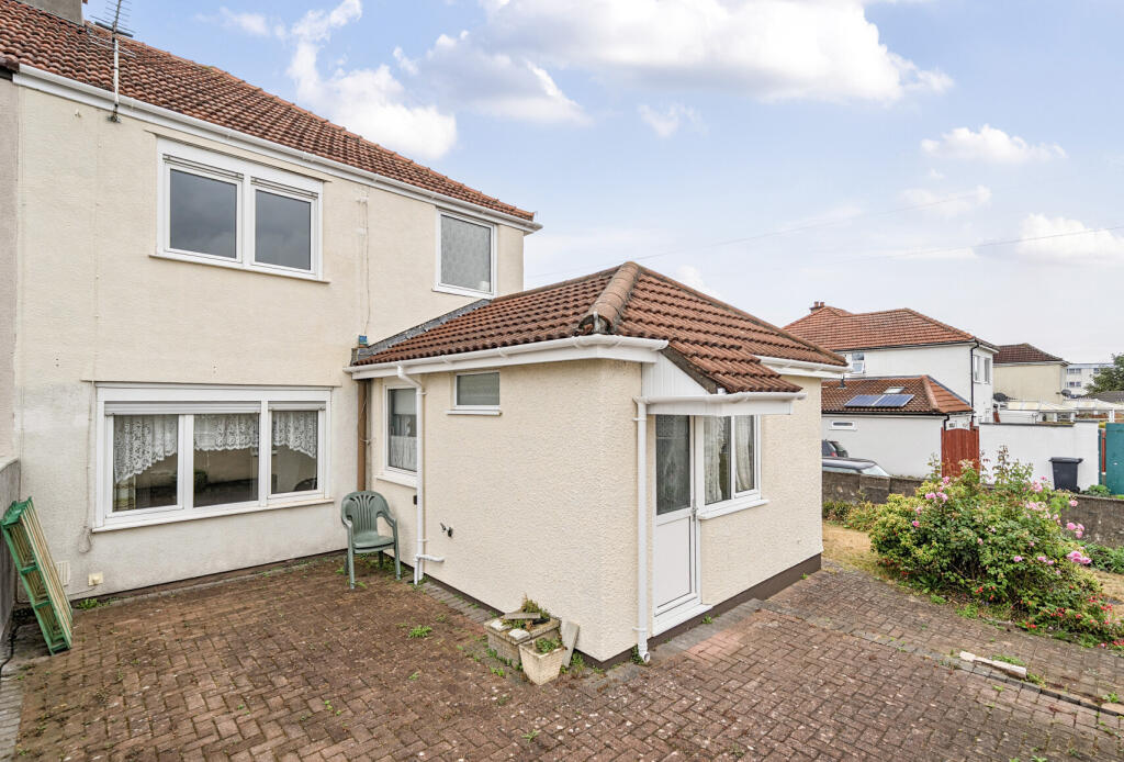 1328550-7-688b2eb...