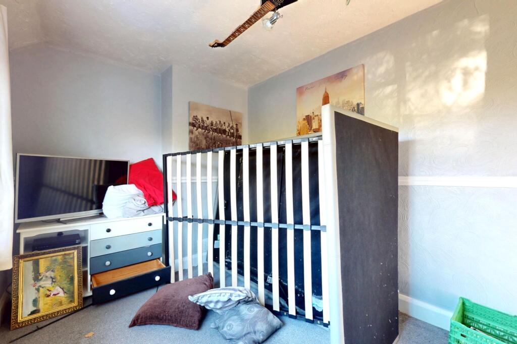 28 Barrow Grove, Sittingbourne, ME10 1LB