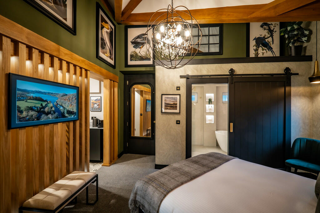 Bedroom Eight 