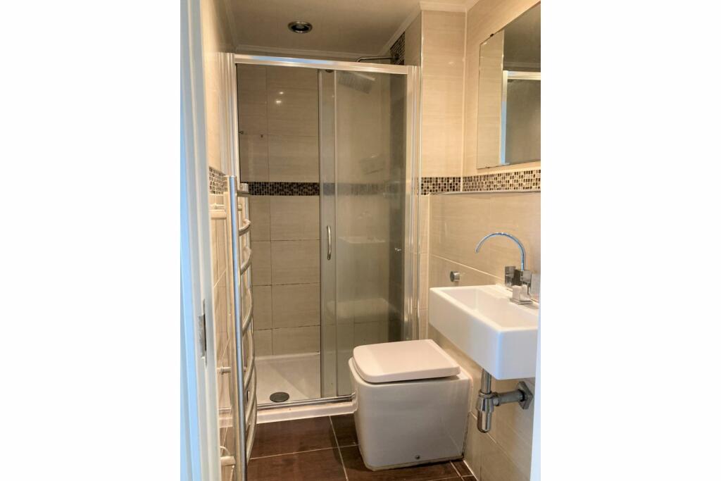 Master En-suite
